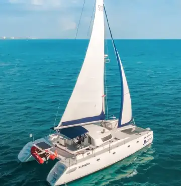 side view of catamaran marmajua